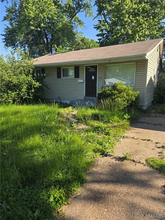 Investor Special – Value-Add Opportunity! This solid 3-bedroom, 1-bath home offers tremendous potential for investors, rehabbers, or buyers looking to build equity. Featuring hardwood flooring throughout much of the main level, an updated kitchen, and a finished lower level, the property already has several desirable features in place and is ready for your vision and improvements.

The spacious finished basement provides additional living or recreation space, while the large, fully fenced backyard offers ample room for outdoor enjoyment. Off-street parking adds everyday convenience. With strong bones, functional living space, and plenty of upside potential, this property presents an excellent opportunity for renovation, rental income, or a BRRRR strategy. Property is being sold strictly AS-IS. Seller to make no repairs, inspections, or warranties. Bring your ideas and unlock the full potential of this promising investment opportunity!