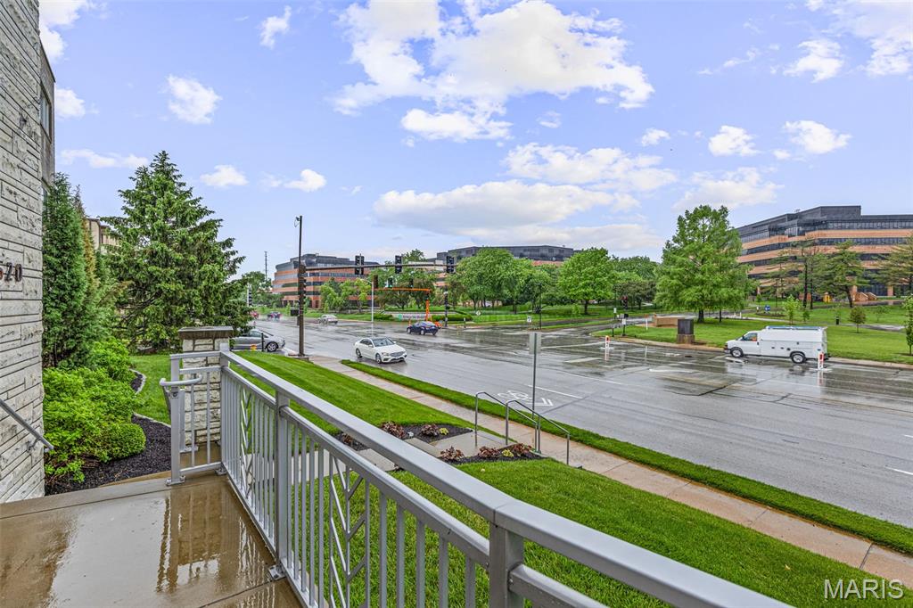 Imperial Condo The - Residential