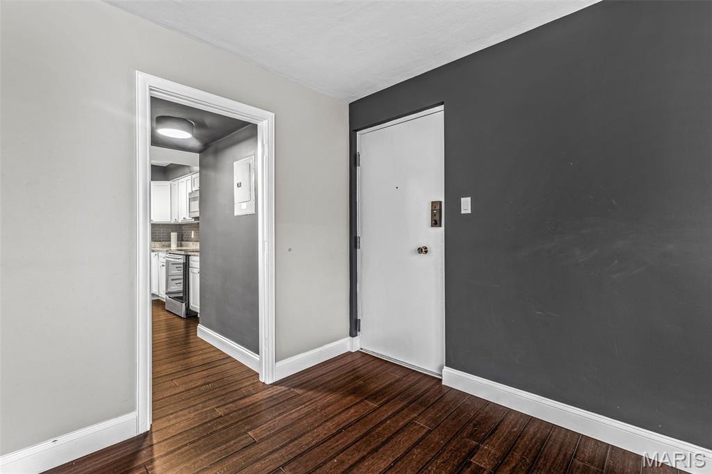 Imperial Condo The - Residential