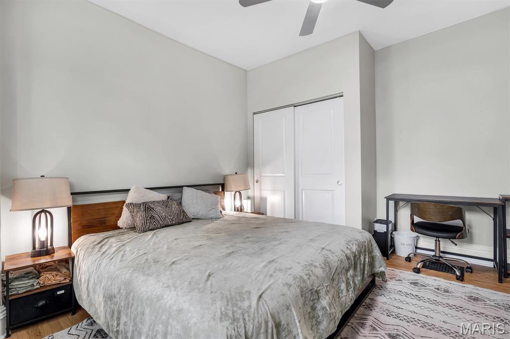 E Overland Park - Residential
