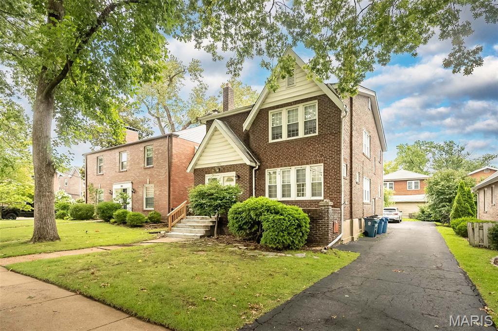 Westmoor Park 1 - Residential Income