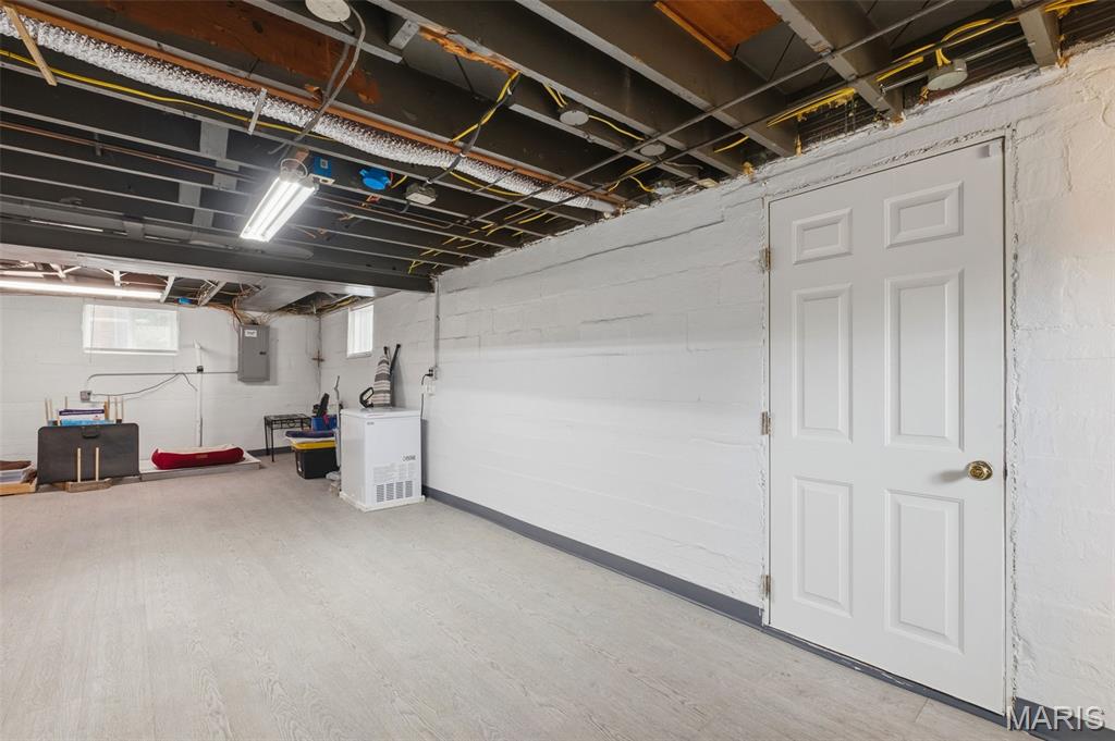 College Heights - Commercial Sale