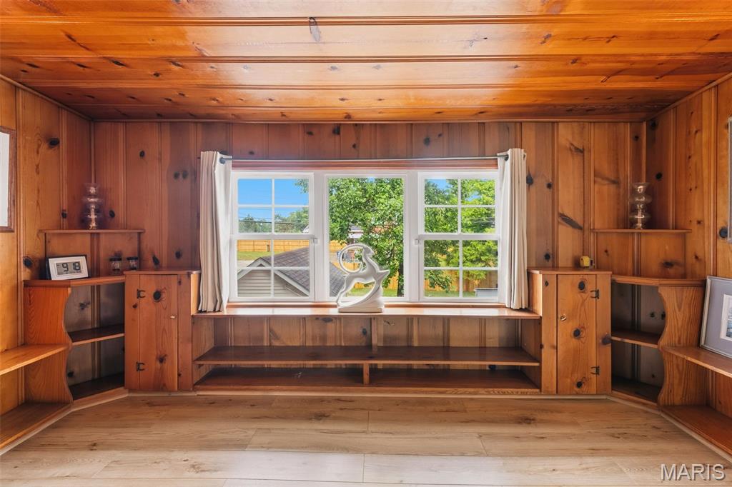 College Heights - Commercial Sale