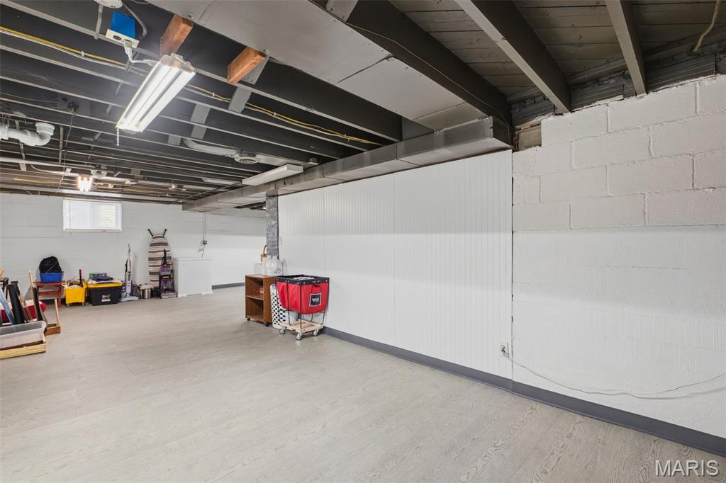 College Heights - Commercial Sale
