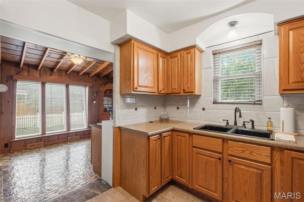 College Heights - Commercial Sale