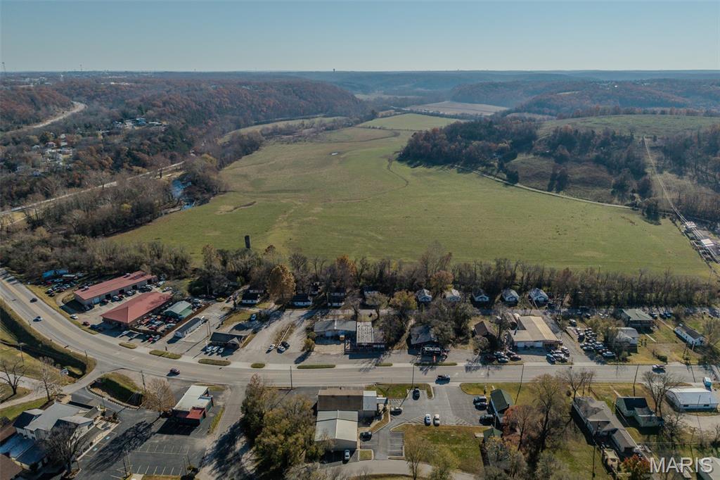 Bell-Wyrick Sub - Commercial Sale