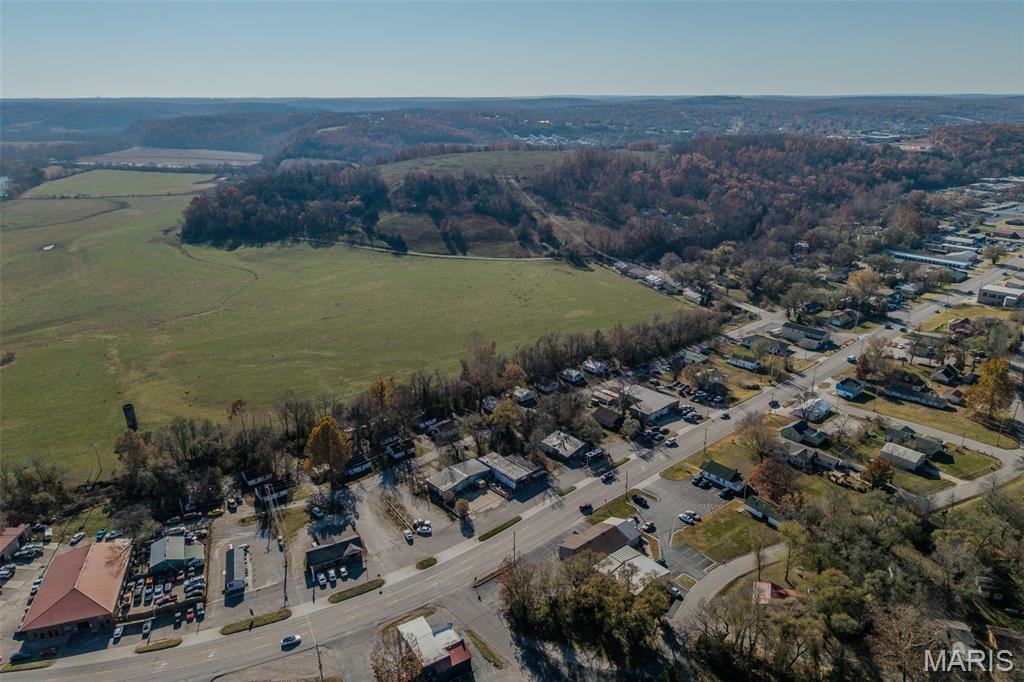 Bell-Wyrick Sub - Commercial Sale