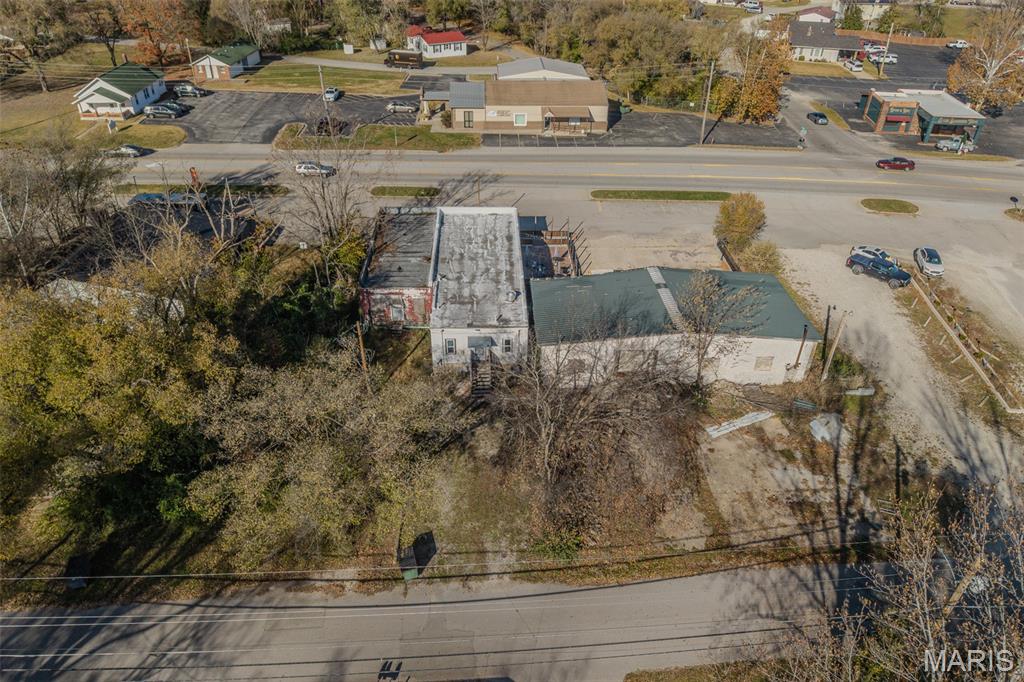 Bell-Wyrick Sub - Commercial Sale