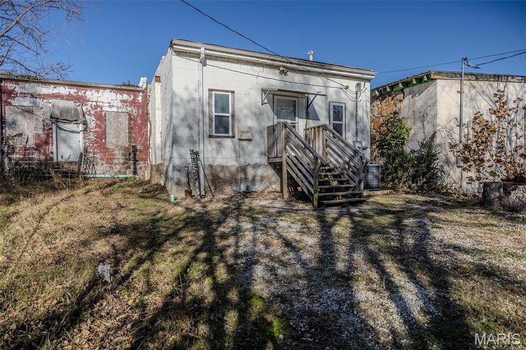 Bell-Wyrick Sub - Commercial Sale
