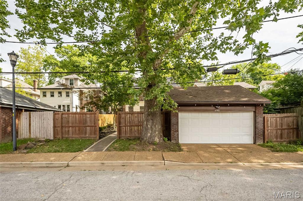 Ames Place - Residential