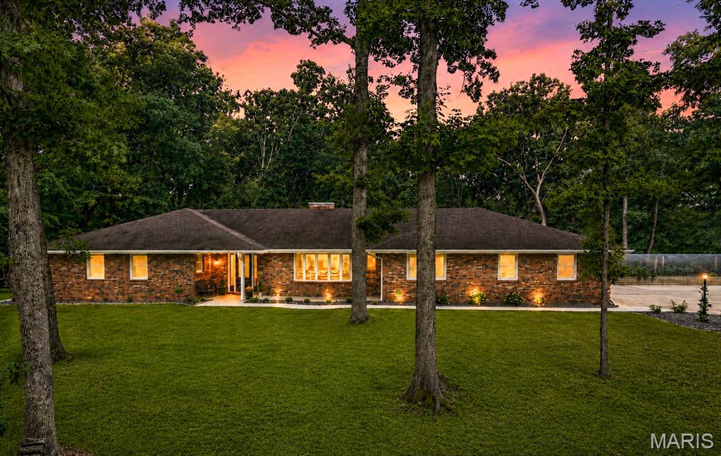 Chateau Oaks - Residential