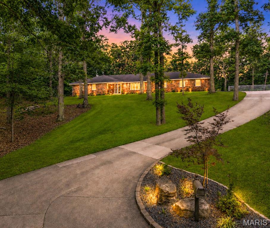 Chateau Oaks - Residential