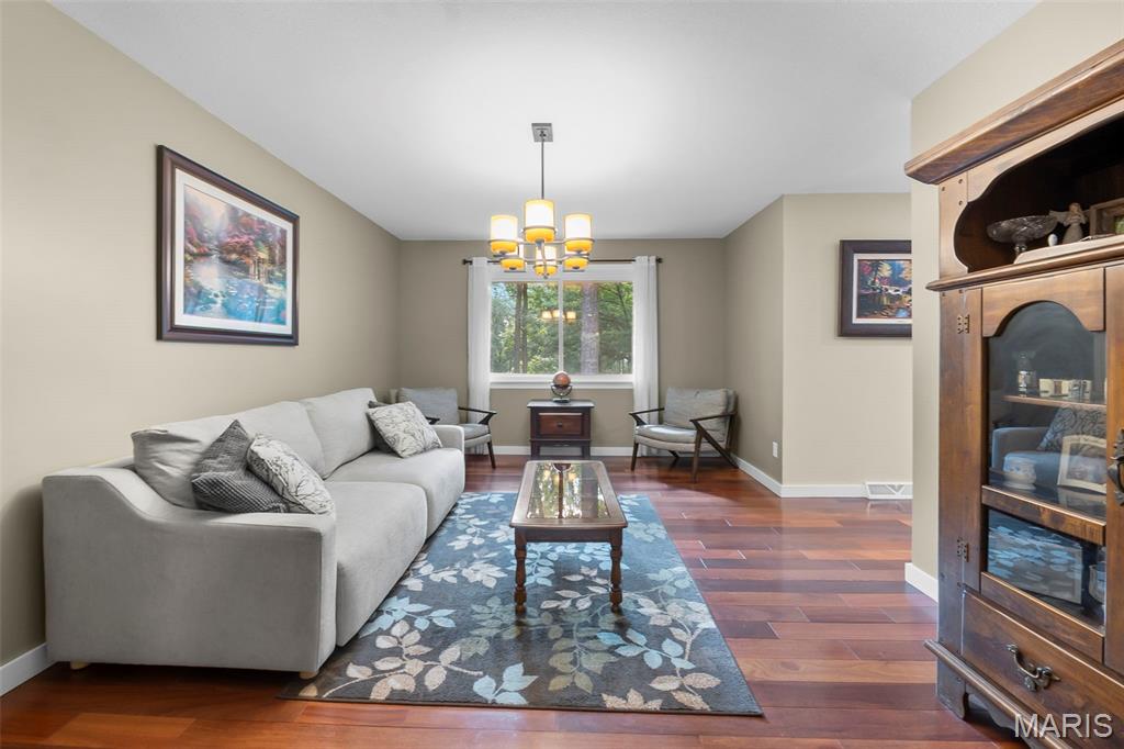 Chateau Oaks - Residential