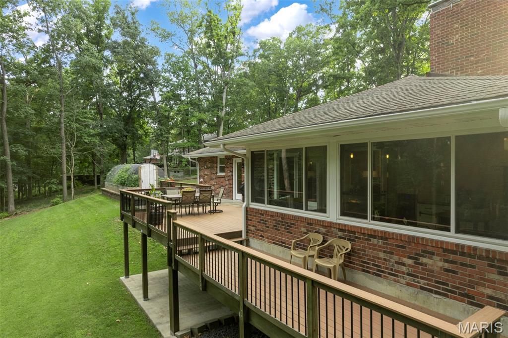 Chateau Oaks - Residential