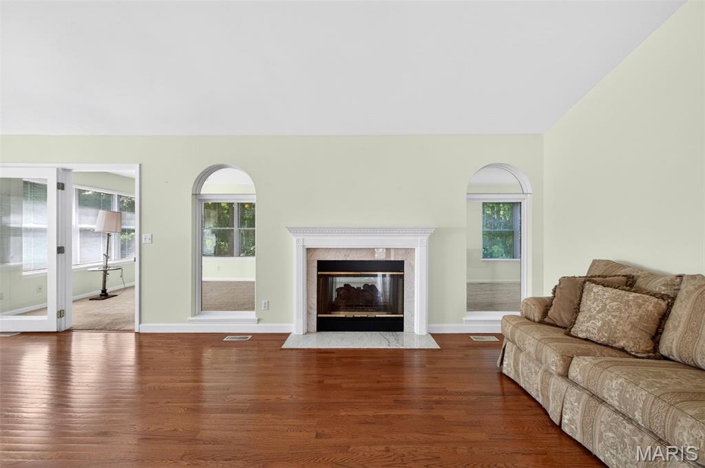 Woodview Meadows - Residential