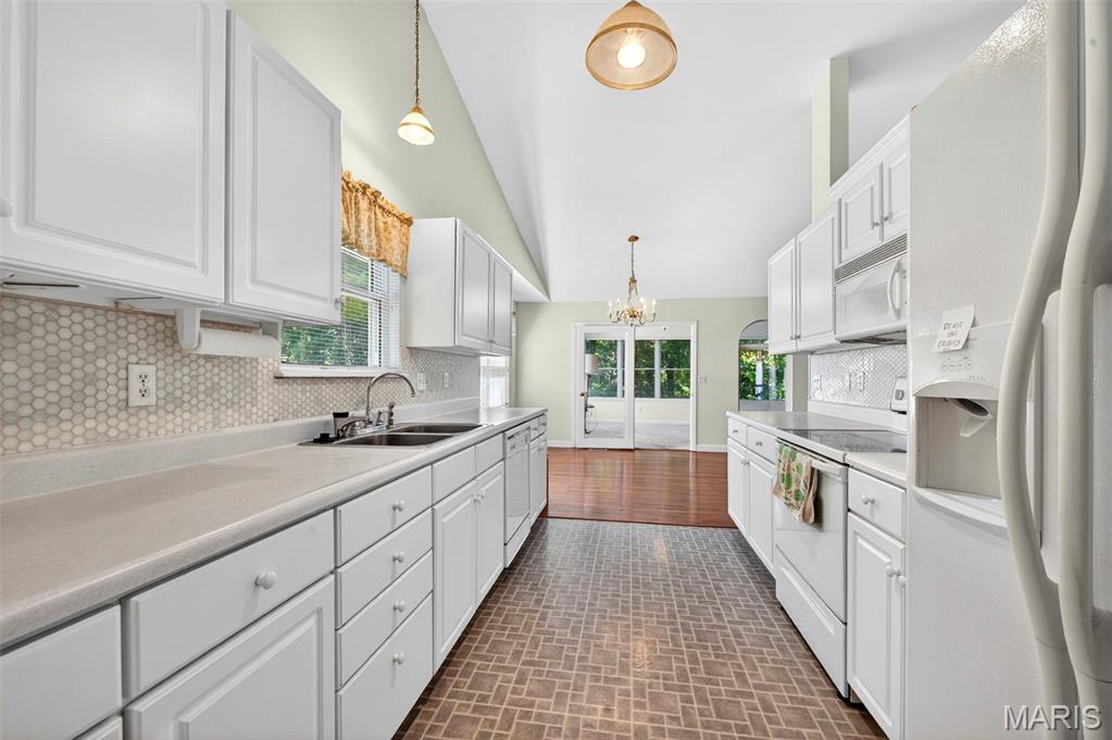 Woodview Meadows - Residential