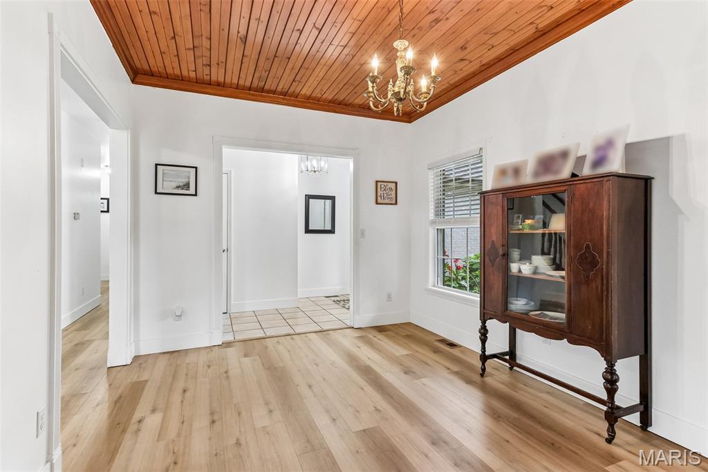 Imperial Hills 01 - Residential