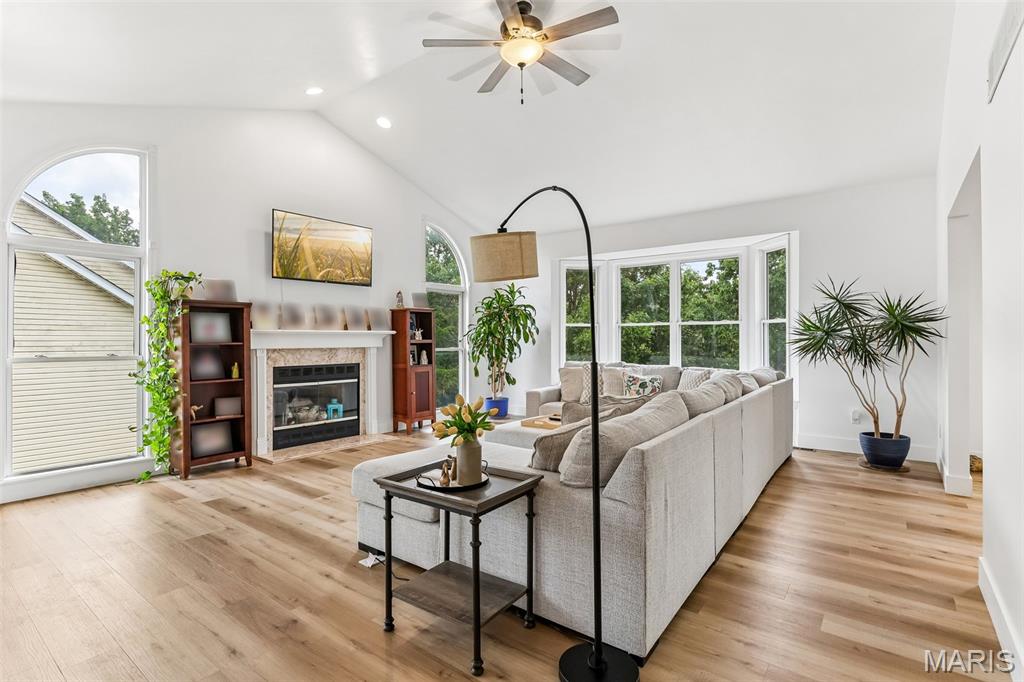Imperial Hills 01 - Residential