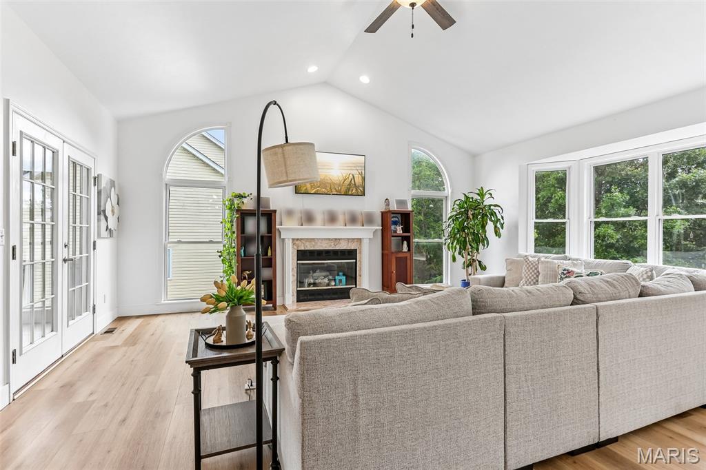 Imperial Hills 01 - Residential