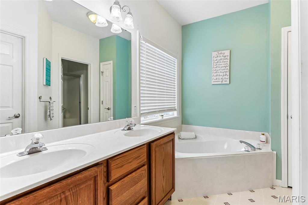 Imperial Hills 01 - Residential