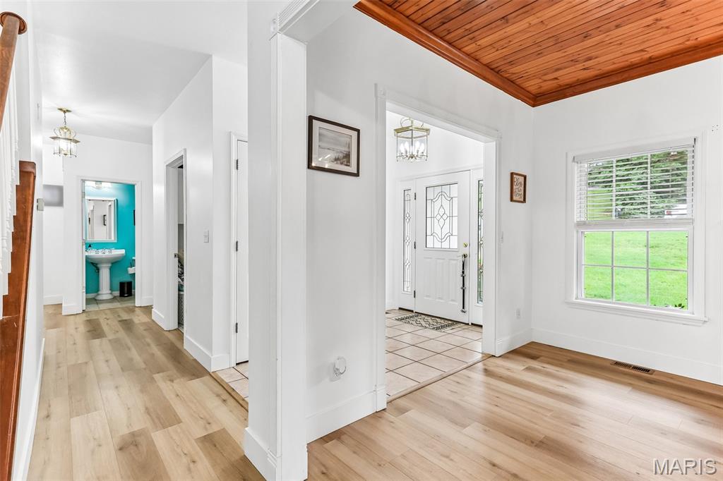 Imperial Hills 01 - Residential