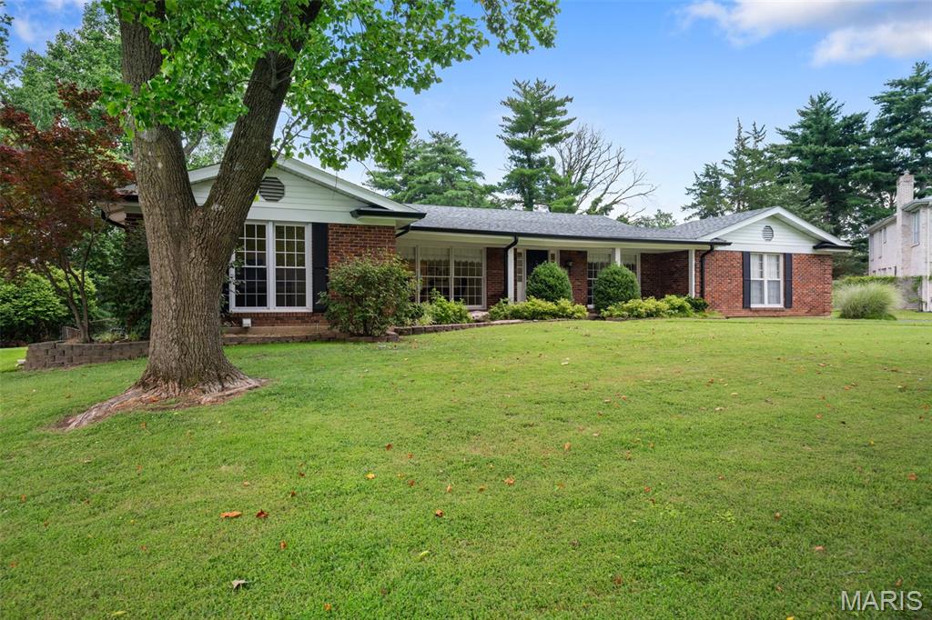 Ladue Trails Sec Of The Village Of - Residential