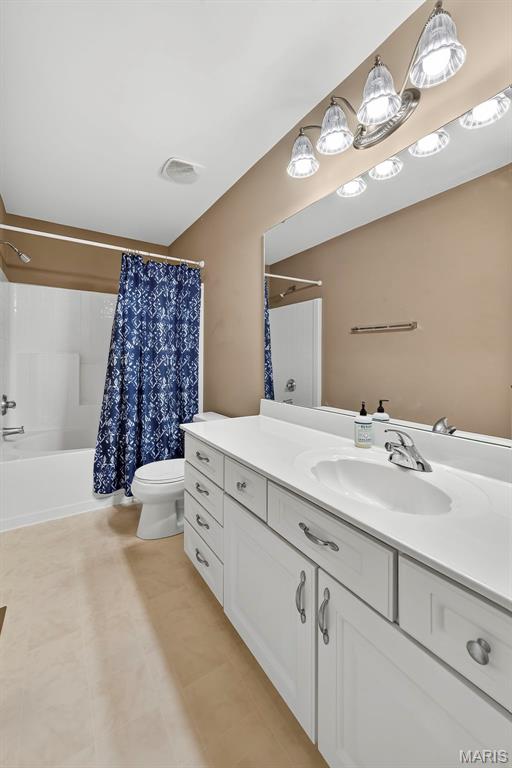 Brook Hollow Court - Residential
