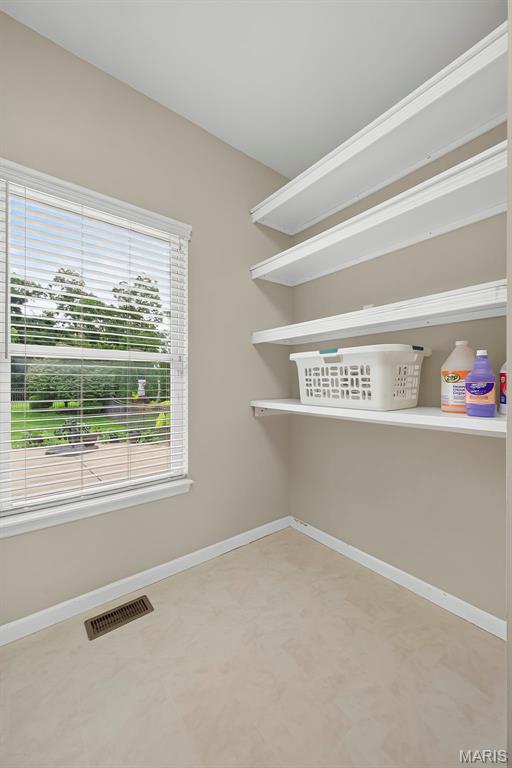 Brook Hollow Court - Residential