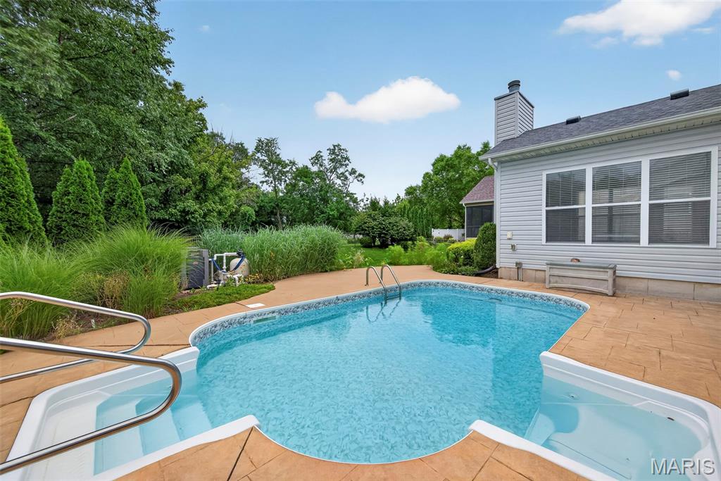Brook Hollow Court - Residential