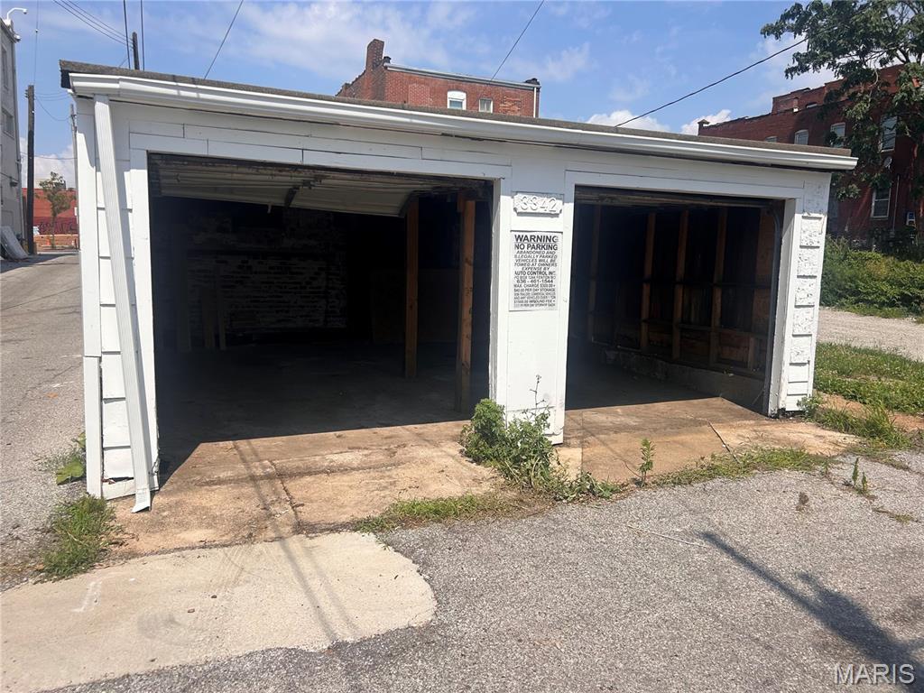 St Louis Commons Add - Residential