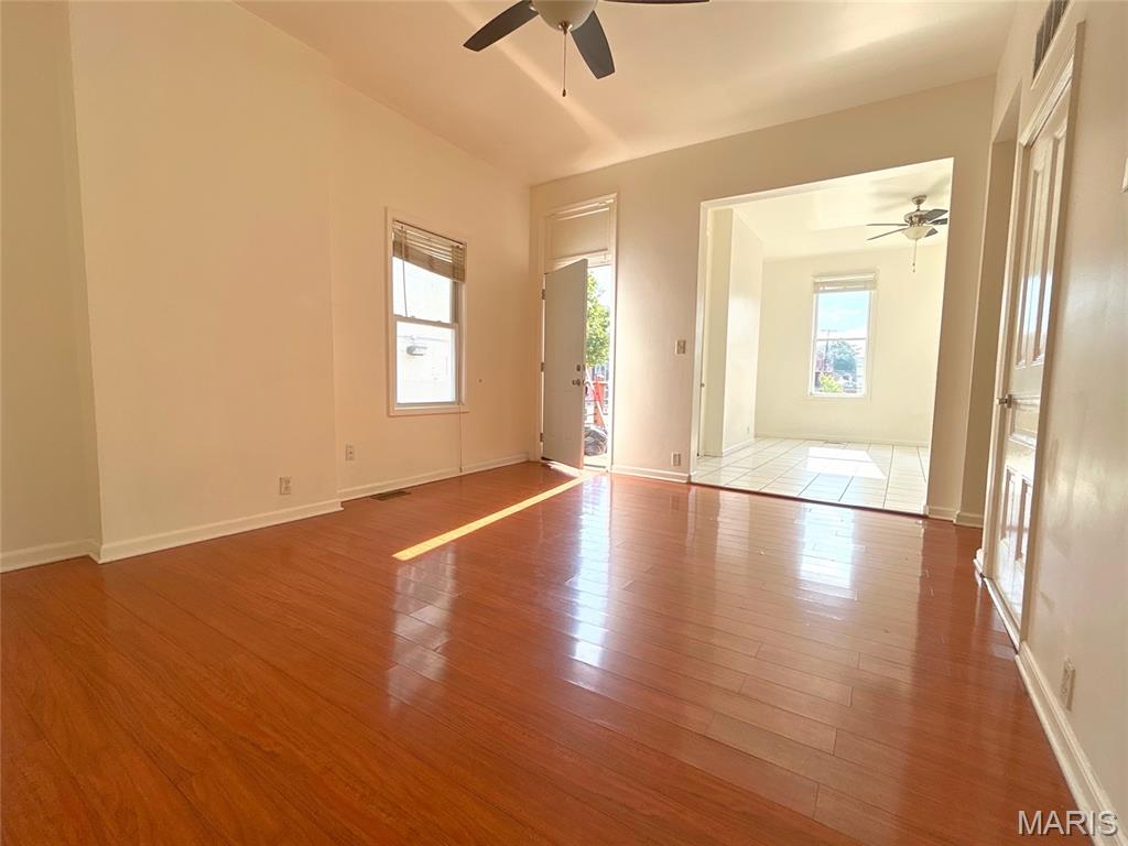 St Louis Commons Add - Residential