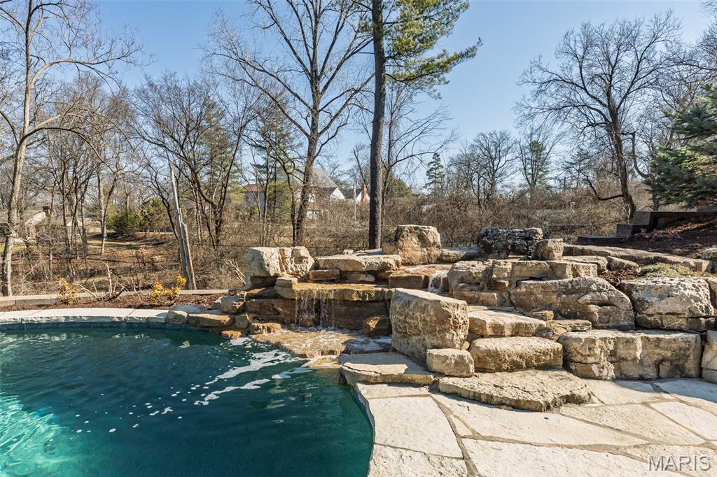 Hickory Hill 3 - Residential