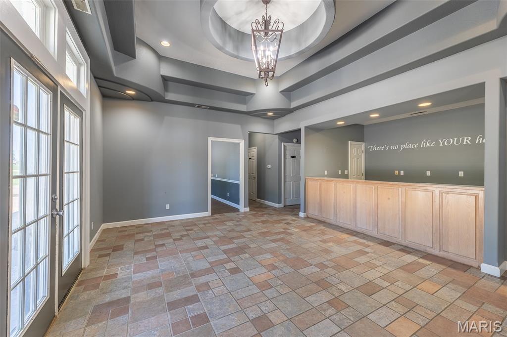 non-sub - Commercial Lease