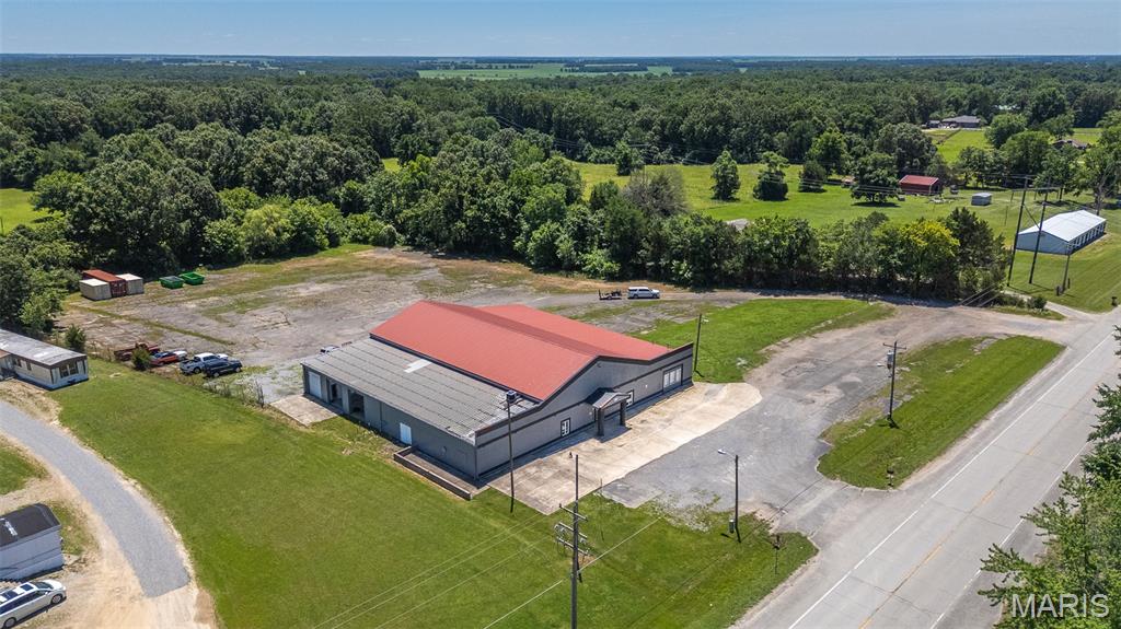 non-sub - Commercial Lease