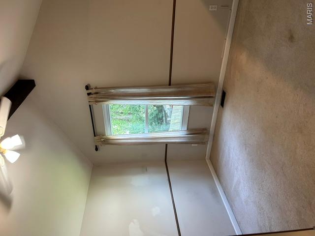 Rolling Hills Country Club Park Sec 2 - Residential Lease