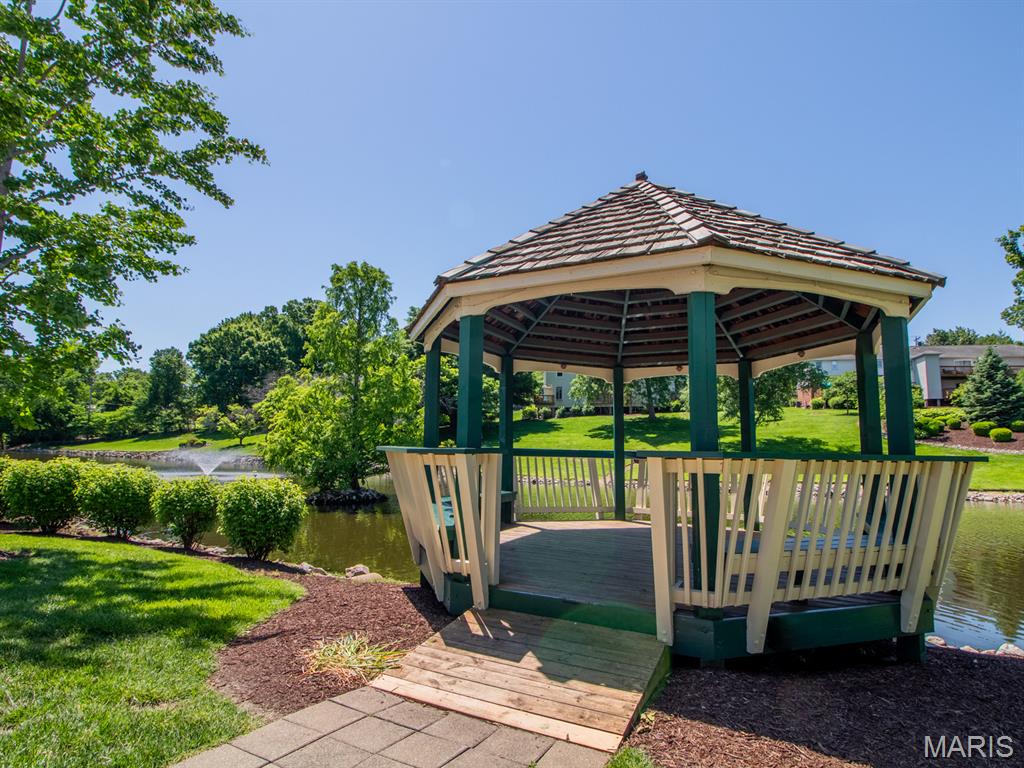 Brentwood Forest Condo Ph Two - Residential