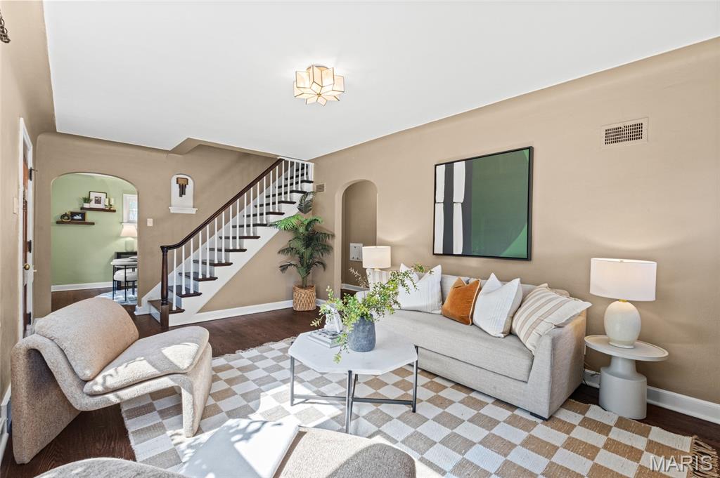 Kirschbaums Add - Residential