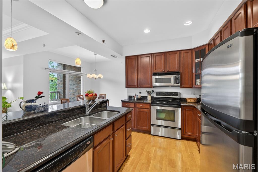 Claymont Place Condo Second - Residential