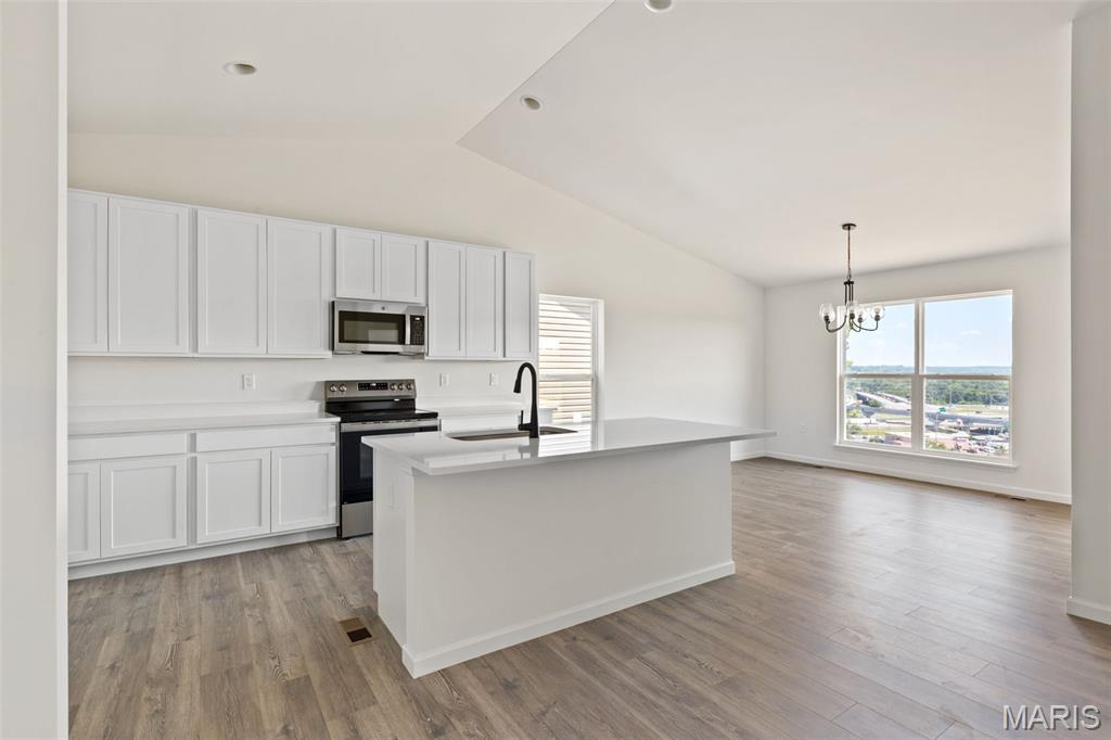 Highlands Manors 216 - Residential
