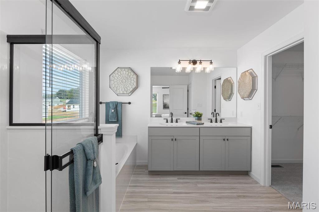 Bella Terra - Residential