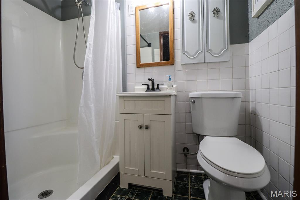 Teakwood Place 5 - Residential