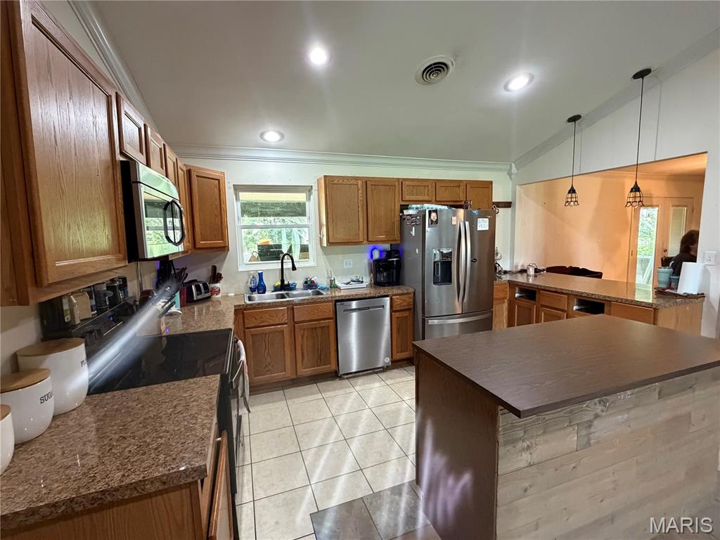 Whispering Pines - Residential