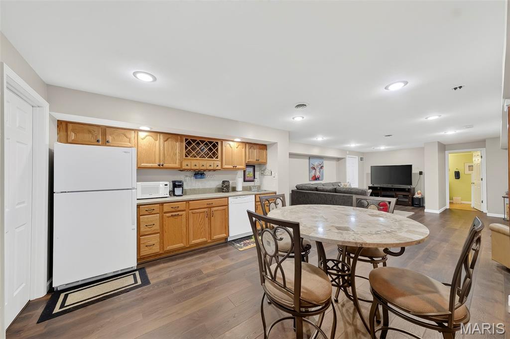 Twin Chimneys Village - Residential