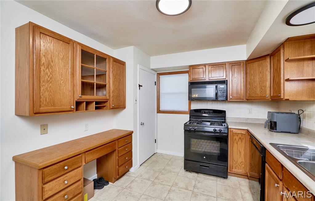San Fernando Hills 5 - Residential