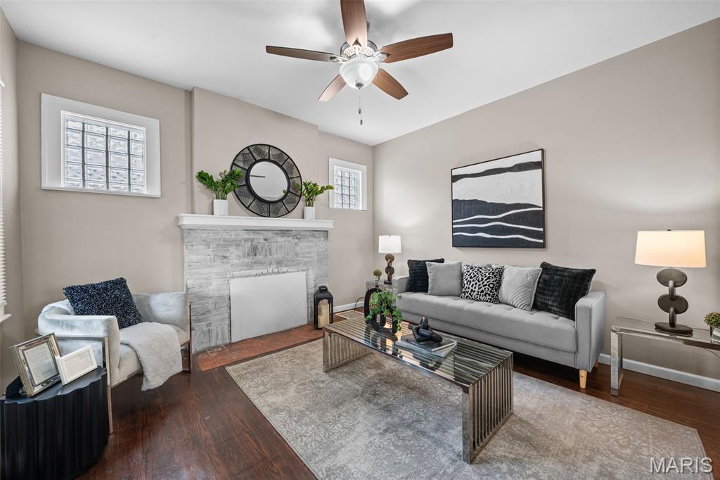 Maple Place - Residential