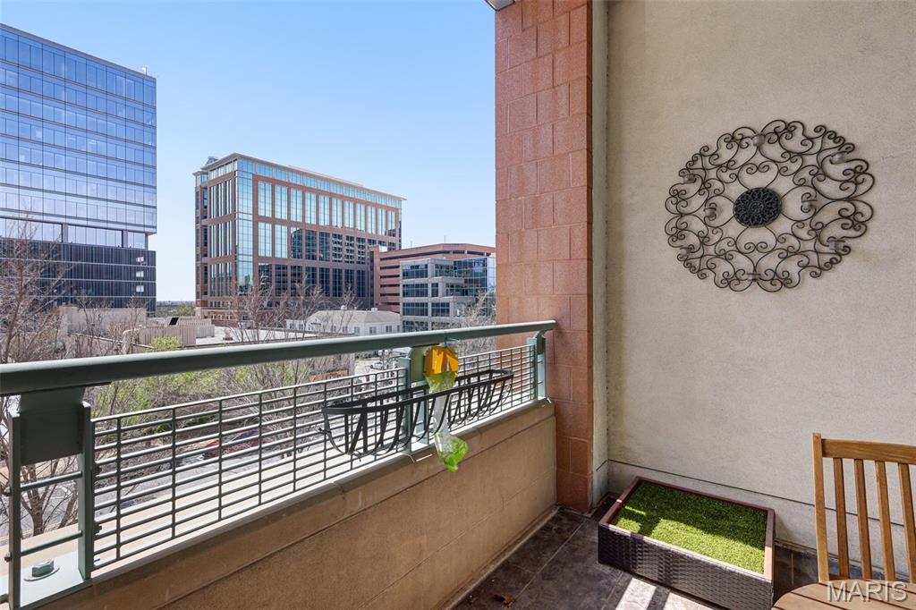 Maryland Walk A Condo - Residential Lease