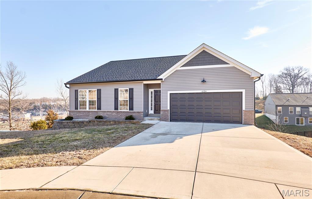 Welcome home to effortless one-level living with modern style and room to grow. This beautifully maintained 4-year-old ranch in the desirable Festus area offers the perfect blend of comfort, convenience, and contemporary finishes ideal for today’s lifestyle.

Boasting 3 bedrooms, 3 full bathrooms, and 2,720 sqft, this home welcomes you with 9-foot ceilings and an open, airy layout that feels both warm and inviting. The kitchen is a standout, featuring stainless steel appliances, ample cabinetry, and a seamless flow into the main living and dining areas perfect for everyday living or entertaining guests.

The newly finished basement significantly expands your living space, offering endless possibilities for a family room, home office, gym, or guest retreat, complete with a full bath for added flexibility.

Enjoy the peace of a newer home with the bonus of established surroundings. Conveniently located near shopping, dining, and schools, with quick access to major highways, this property makes commuting and weekend outings a breeze.

If you’re looking for a move-in ready ranch that offers space, style, and an unbeatable location, this is the one. Schedule your private showing today and experience all this Festus-area home has to offer.