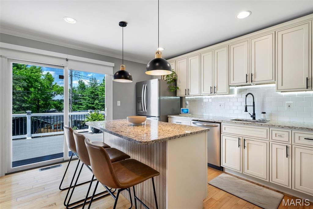 Chatelaine - Residential