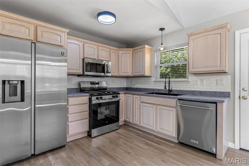 Dutch Mill Farms 02 - Residential