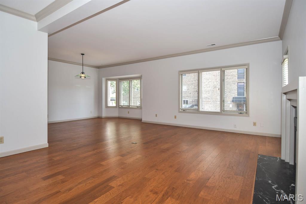 Lindell Place - Residential Lease